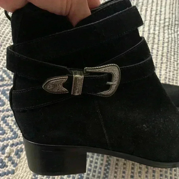 Marc Fisher Black Yandi Bootie - Picture 3 of 7